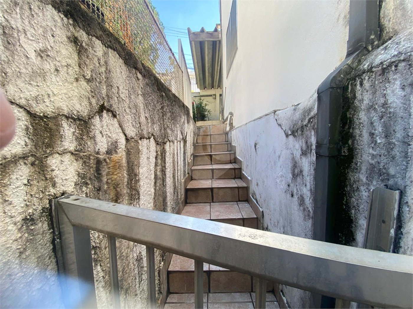 Sobrado à venda com 3 quartos, sendo 1 suíte, em Tremembé, São Paulo, SP