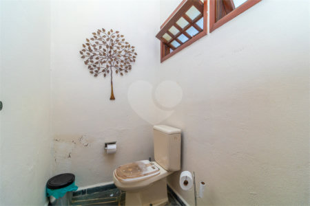 Casa à venda com 4 suítes em Jardim Marajoara, São Paulo, SP