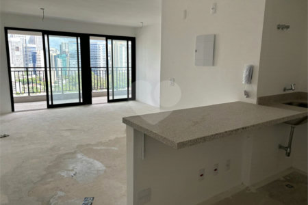Apartamento à venda com 1 suíte em Vila Cordeiro, São Paulo, SP