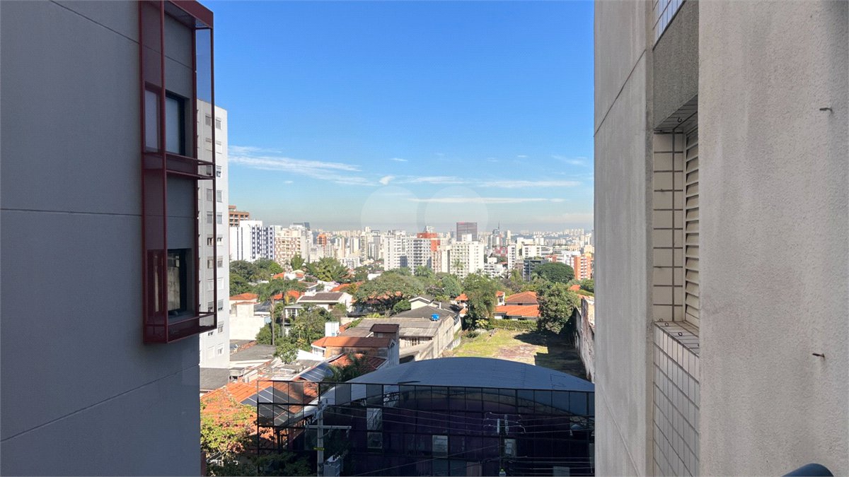 Apartamento à venda com 2 quartos em Pinheiros, São Paulo, SP
