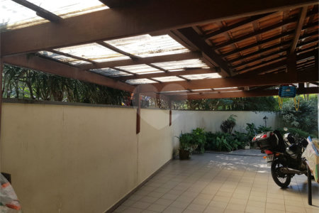 Casa à venda com 3 quartos, sendo 2 suítes, em Jardim Campo Grande, São Paulo, SP