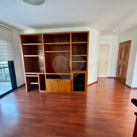 Apartamento à venda com 4 quartos, sendo 2 suítes,  em Pinheiros, São Paulo, SP