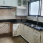 Casa à venda com 4 quartos, sendo 2 suítes,  no condomínio Lake Louise, São Paulo - SP