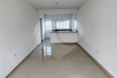 Casa à venda com 2 quartos, sendo 1 suíte, em Residencial Vila Martins, Salto, SP