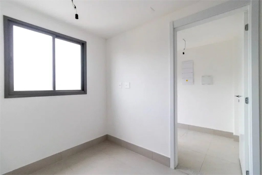 Apartamento à venda com 3 suítes em Brooklin Paulista, São Paulo, SP