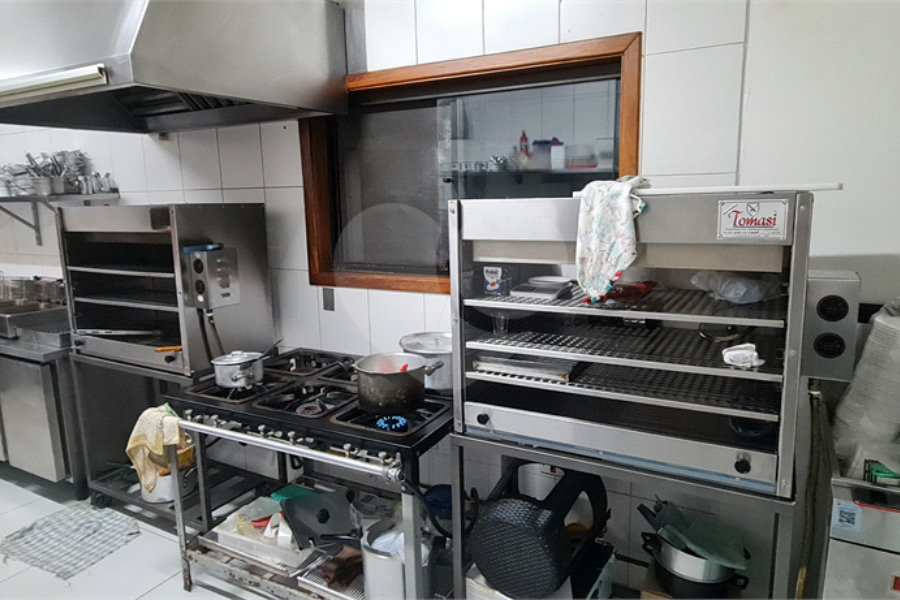 Salão para alugar em Caraguatá, Mairiporã, SP