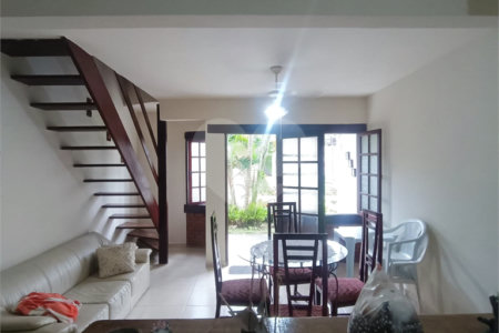 Casa à venda com 2 quartos em Portinho, Cabo Frio, RJ