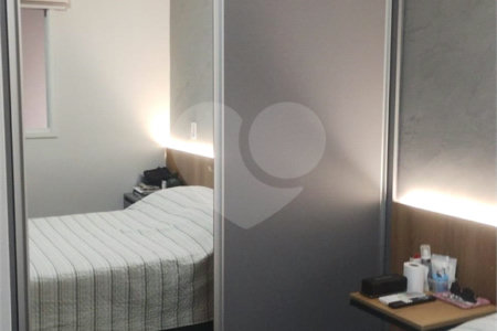 Casa à venda com 3 quartos, sendo 1 suíte, no condomínio Vilagio Vista Real, Paulínia - SP