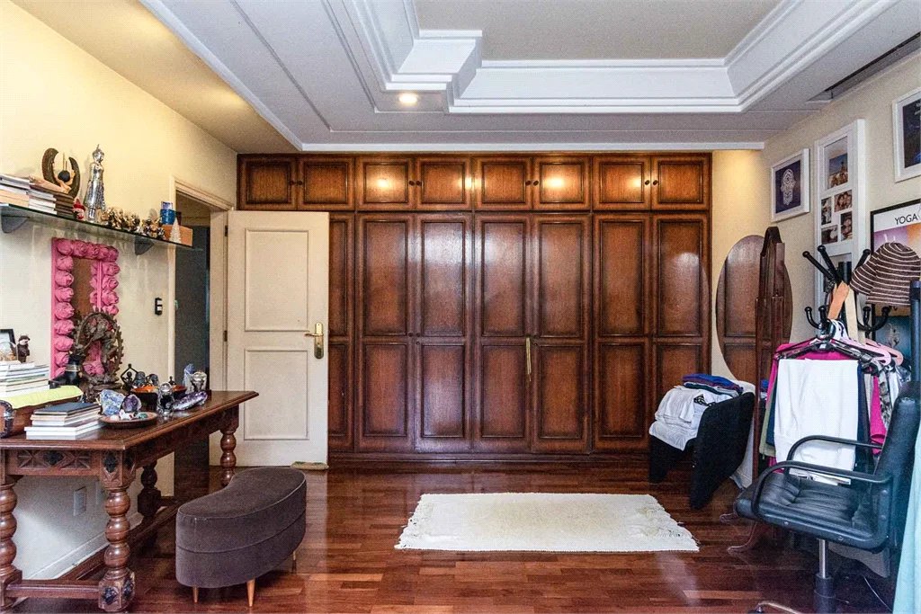 Casa à venda com 5 suítes em Fazenda Morumbi, São Paulo, SP