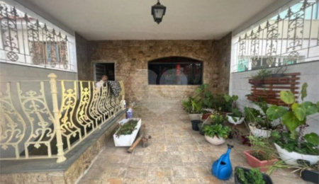 Sobrado à venda com 3 quartos, sendo 1 suíte,  em Tremembé, São Paulo, SP
