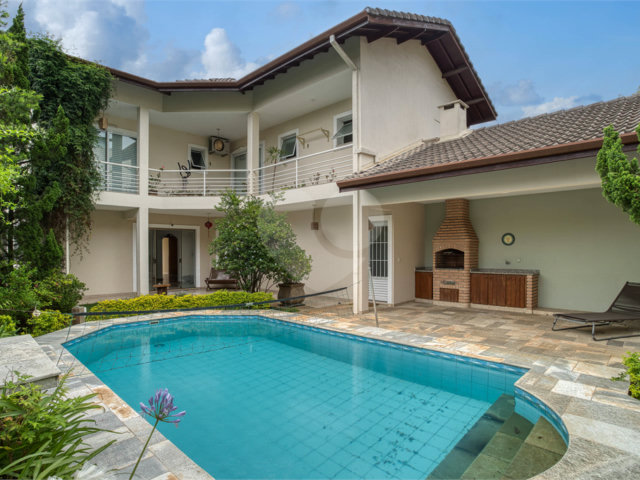 Casa à venda com 4 suítes em Chácara Monte Alegre, São Paulo, SP