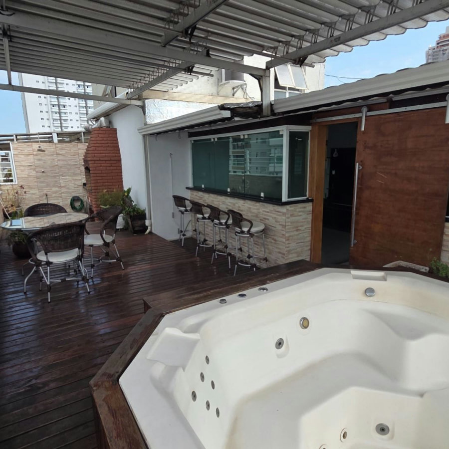 Cobertura com 3 dormitórios à venda, 262 m² por R$ 1.800.000,00 - Pompéia - Santos/SP