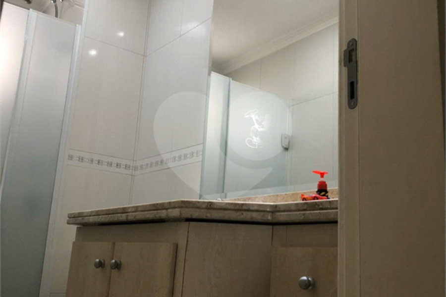 APARTAMENTO COM 132m² - 3 DORMITÓRIOS (SENDO 1 SUÍTE)