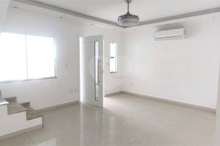 Casa à venda com 3 quartos, sendo 1 suíte, em Campo Grande, Rio de Janeiro, RJ