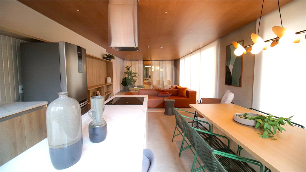 Apartamento à venda com 4 suítes em Jardim das Acácias, São Paulo, SP