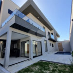 Casa à venda com 3 quartos, sendo 2 suítes,  em Nova Gardênia, Atibaia, SP