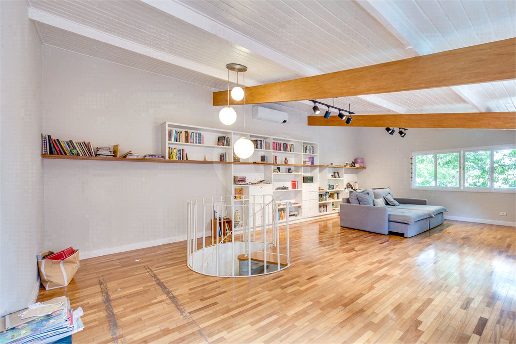 Casa à venda com 2 suítes em Alto da Boa Vista, São Paulo, SP