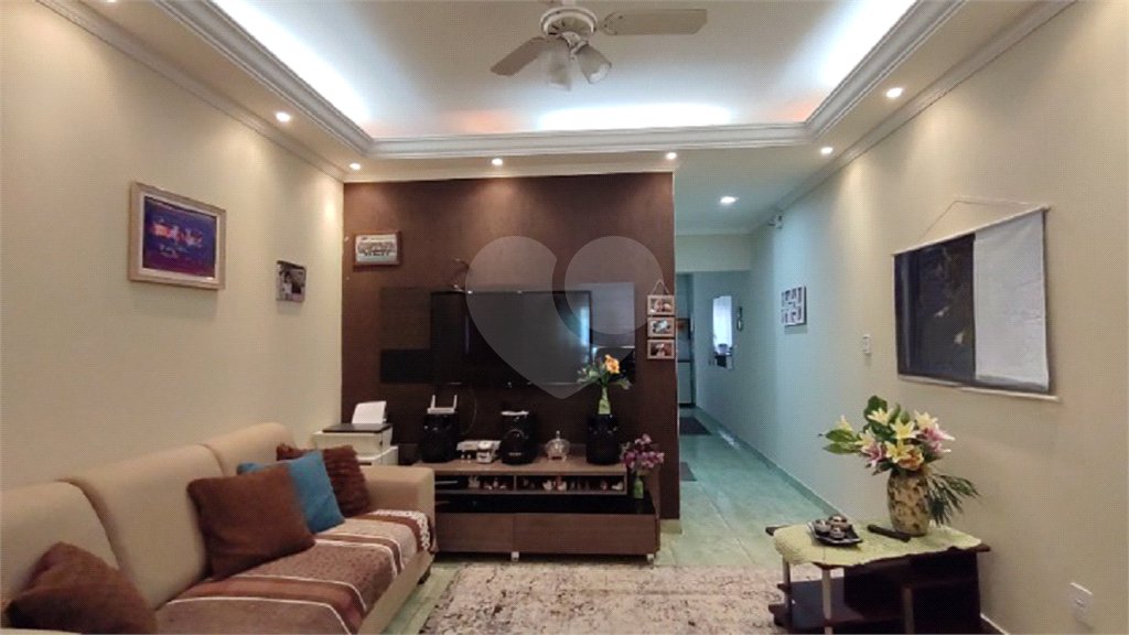 Casa à venda com 2 quartos, sendo 1 suíte, em Jardim São Lourenzo, Sorocaba, SP