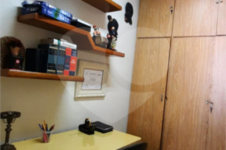 Apartamento à venda com 3 quartos, sendo 1 suíte,  em Sumarezinho, São Paulo, SP