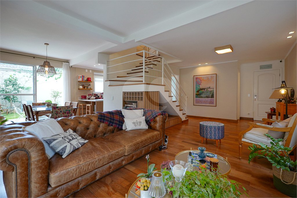 Casa à venda com 4 suítes no condomínio Giardino Di Ville, São Paulo - SP