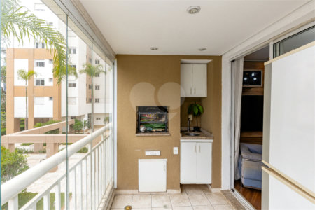 Apartamento à venda com 3 quartos, sendo 2 suítes, em Chácara Santo Antônio (zona Sul), São Paulo, SP