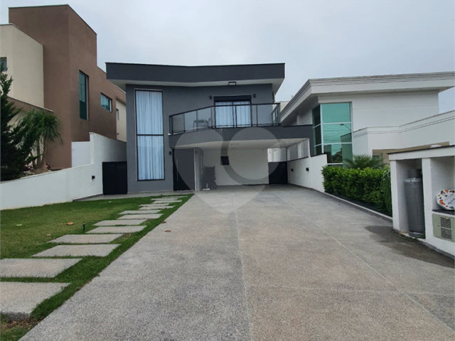 Casa à venda com 6 quartos, sendo 4 suítes,  em Chácara do Remanso, Vargem Grande Paulista, SP