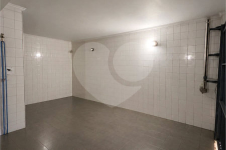 Sobrado à venda com 3 quartos, sendo 2 suítes, em Vila Paulicéia, São Paulo, SP