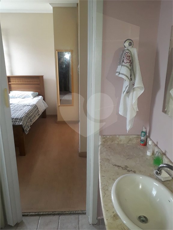 Sobrado à venda com 3 quartos, sendo 1 suíte, em Vila Nova Mazzei, São Paulo, SP