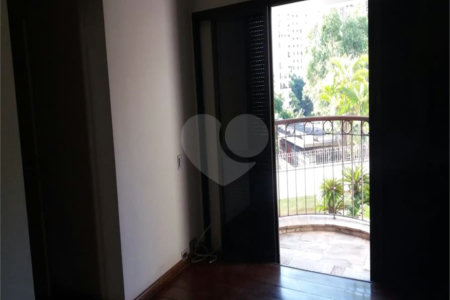 Apartamento à venda com 4 quartos, sendo 3 suítes,  em Vila Andrade, São Paulo, SP