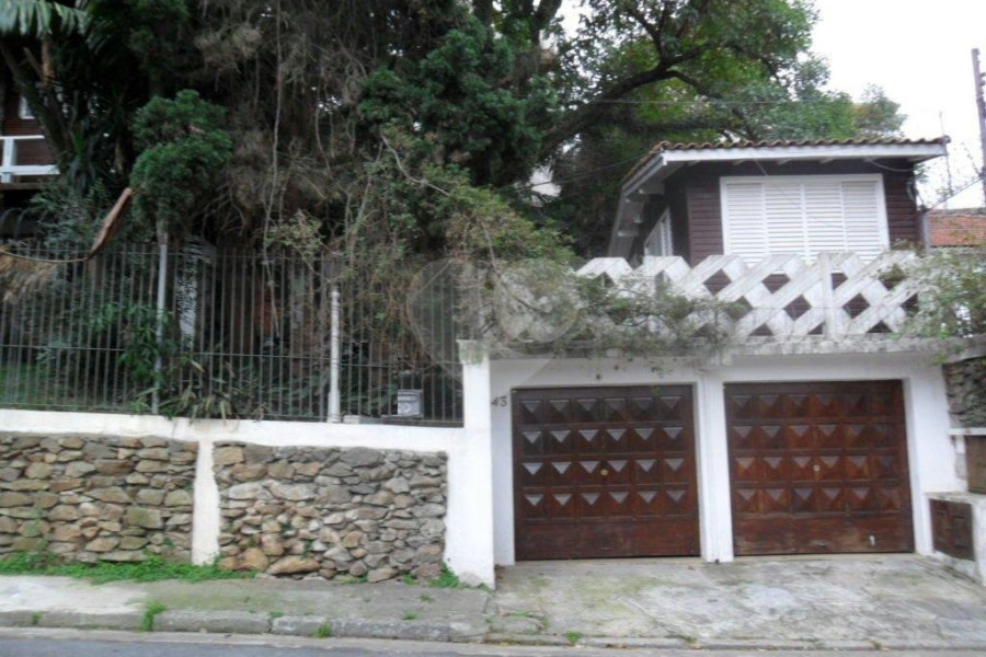Sobrado à venda com 3 quartos, sendo 1 suíte, em Vila Albertina, São Paulo, SP