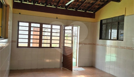 Casa à venda com 5 quartos, sendo 1 suíte,  em Artur Alvim, São Paulo, SP