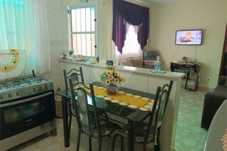 Casa à venda com 2 quartos, sendo 1 suíte, em Jardim Vinhas do Sol (mailasqui), São Roque, SP
