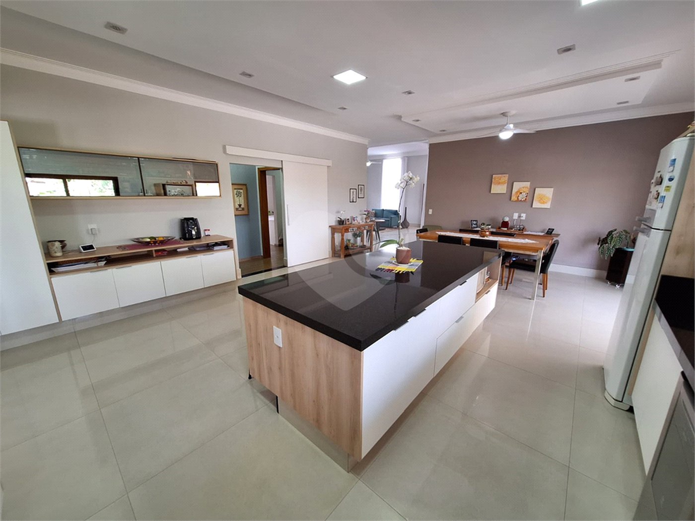 Casa à venda com 3 suítes no condomínio Village Ipanema, Araçoiaba da Serra - SP