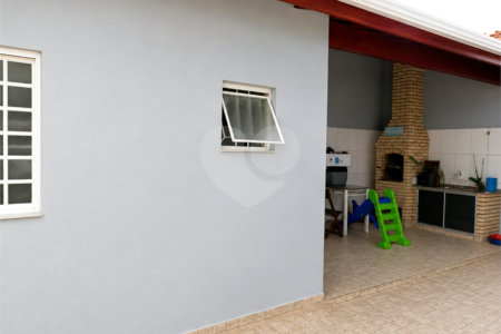 Sobrado à venda com 4 quartos, sendo 1 suíte,  em Residencial Monte Verde, Indaiatuba, SP