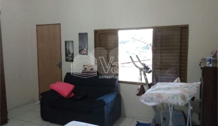 Casa à venda com 3 quartos em Cidade Aracy, São Carlos, SP