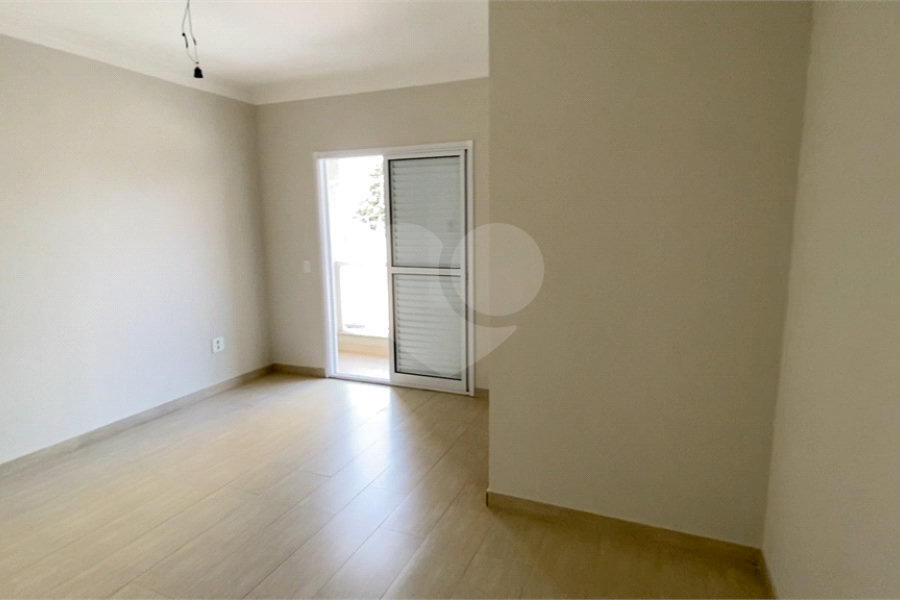 Sobrado à venda com 4 quartos, sendo 2 suítes, em Vila Pereira Barreto, São Paulo, SP