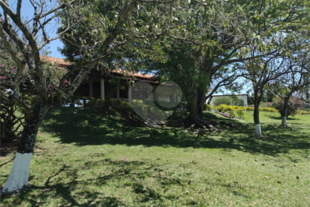 Sítio à venda com 4 quartos no Centro, Araçoiaba da Serra, SP