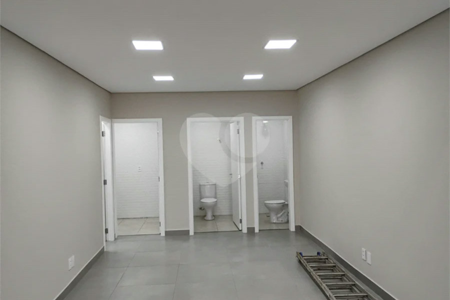 Aluga-se Salão Comercial na Vila Mascote
