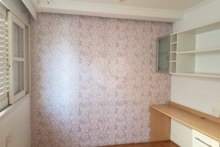 Casa à venda com 4 quartos, sendo 1 suíte,  em Vila Oliveira, Mogi das Cruzes, SP