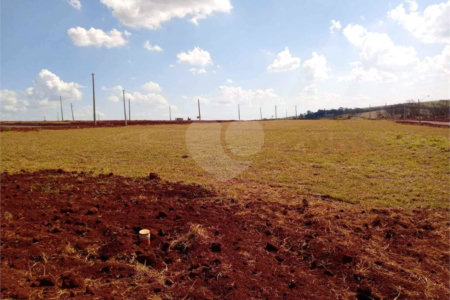 Terreno com 250,00 m² .