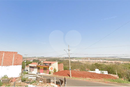 Terreno à Venda no Prolongamento do Medeiros -São Carlos/SP