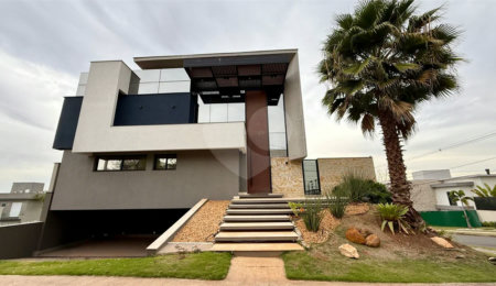 Casa à venda ou para alugar com 5 suítes no condomínio Residencial e Comercial Villa D'aquila, Piracicaba - SP