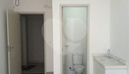 Sala Comercial para locação na Região da Vila Santa Catarina!!!