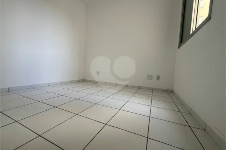 Apartamento à venda com 3 quartos, sendo 1 suíte, em Vila Amélia, São Paulo, SP