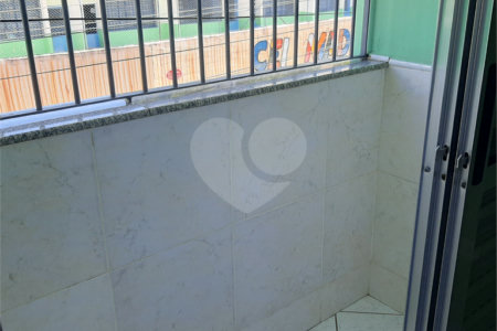 Casa à venda com 4 quartos, sendo 1 suíte, em Vila Vitório Mazzei, São Paulo, SP