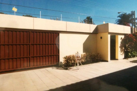 Casa Térrea à venda com 3 quartos, sendo 1 suíte,  em Jardim América, Bragança Paulista, SP