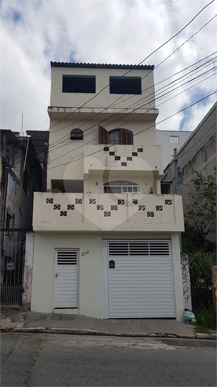 Sobrado à venda com 2 suítes em Tremembé, São Paulo, SP