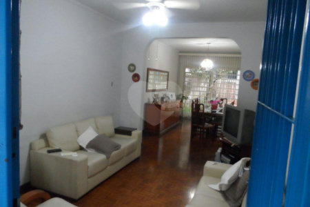 Casa à venda com 3 quartos em Vila Clementino, São Paulo, SP