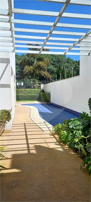 Sobrado à venda ou para alugar com 7 quartos, sendo 4 suítes,  em Cidade Jardim, São Paulo, SP
