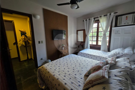 Casa em condomínio à venda com 2 quartos, sendo 1 suíte, em Praia Rasa, Armação dos Búzios, RJ